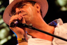 Raúl García … Voz solista